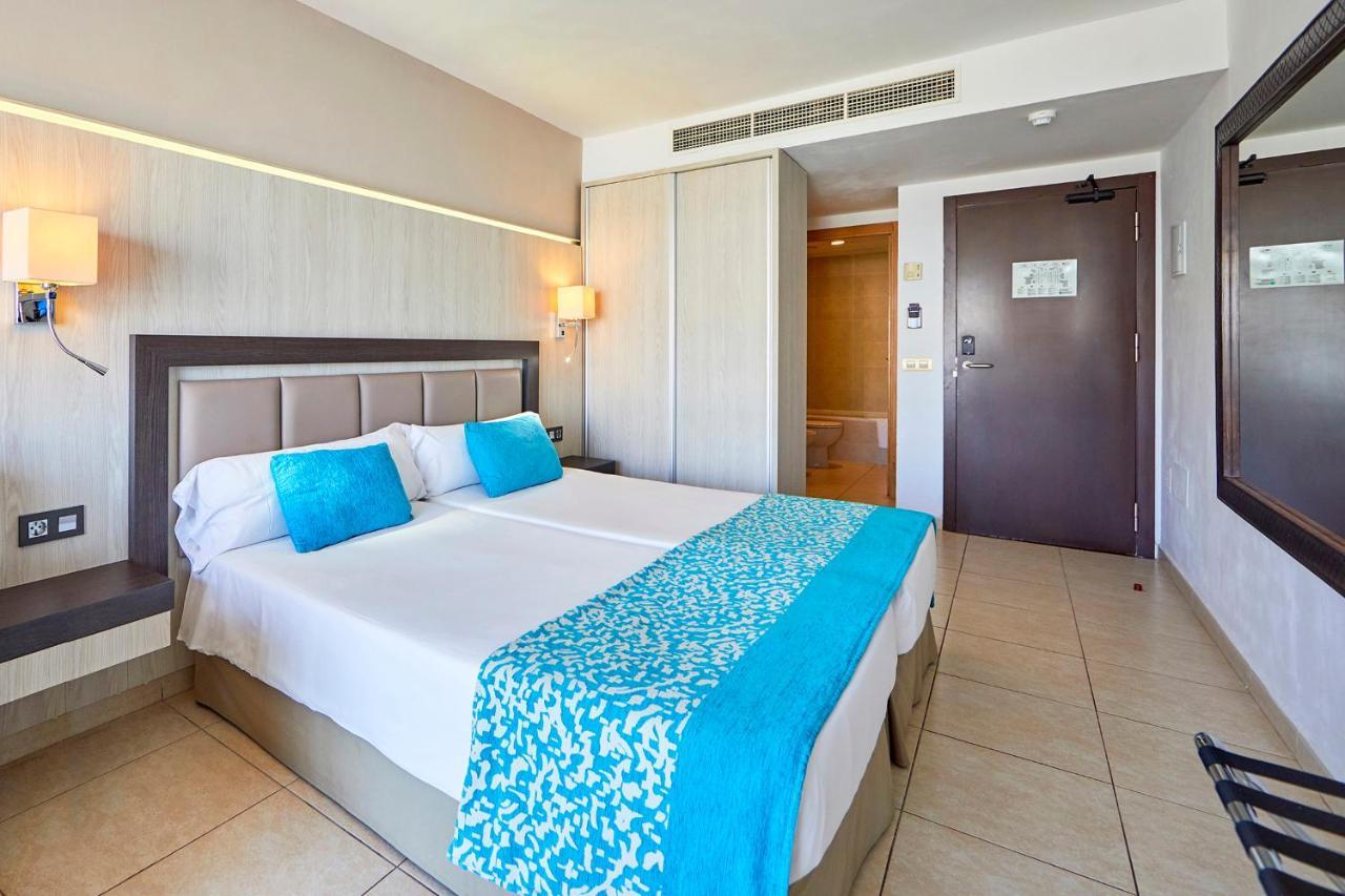 Fergus Style Bahamas (Adults Only) Hotel Playa d'en Bossa Exterior foto